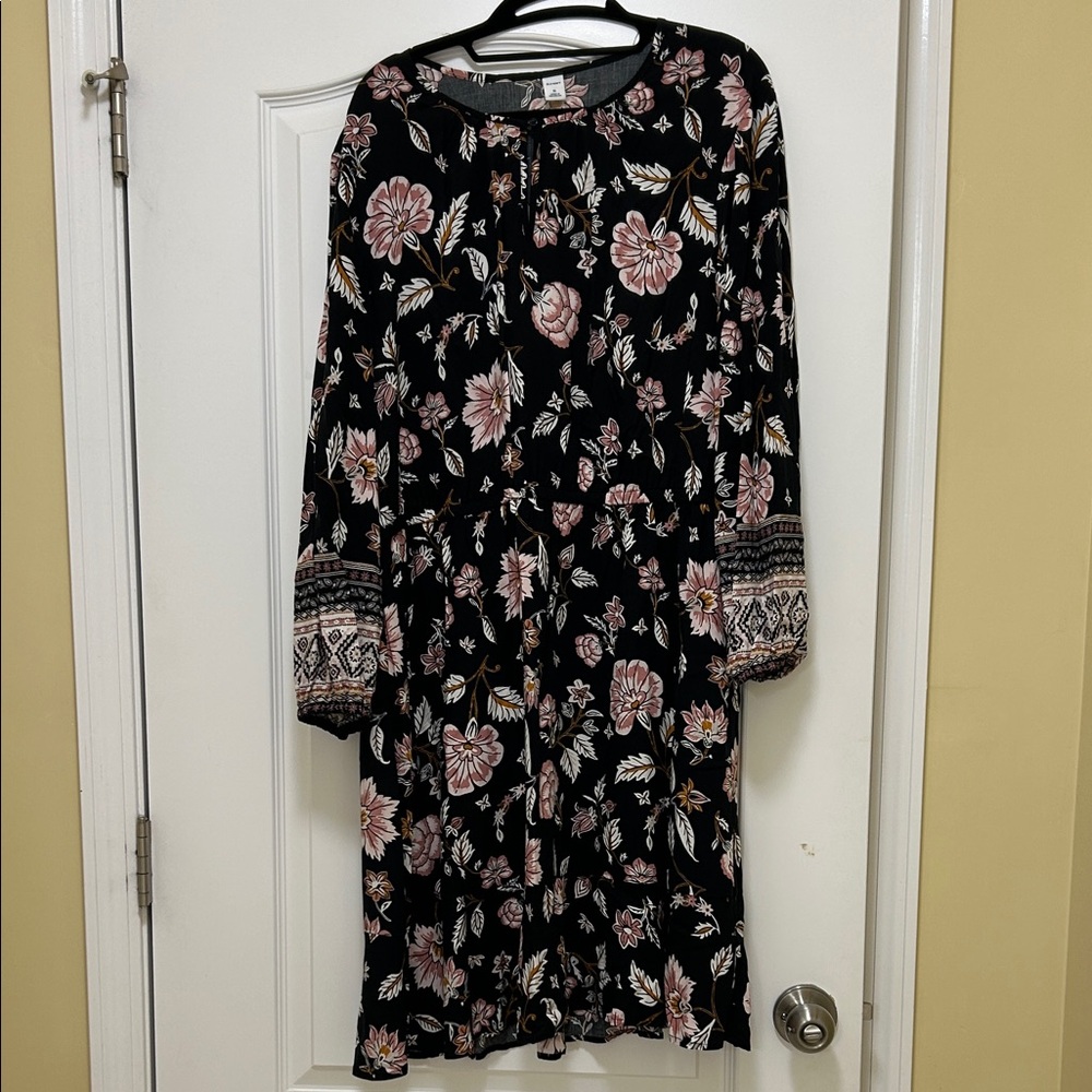 Old Navy Black and Pink Floral Long Sleeve Dress